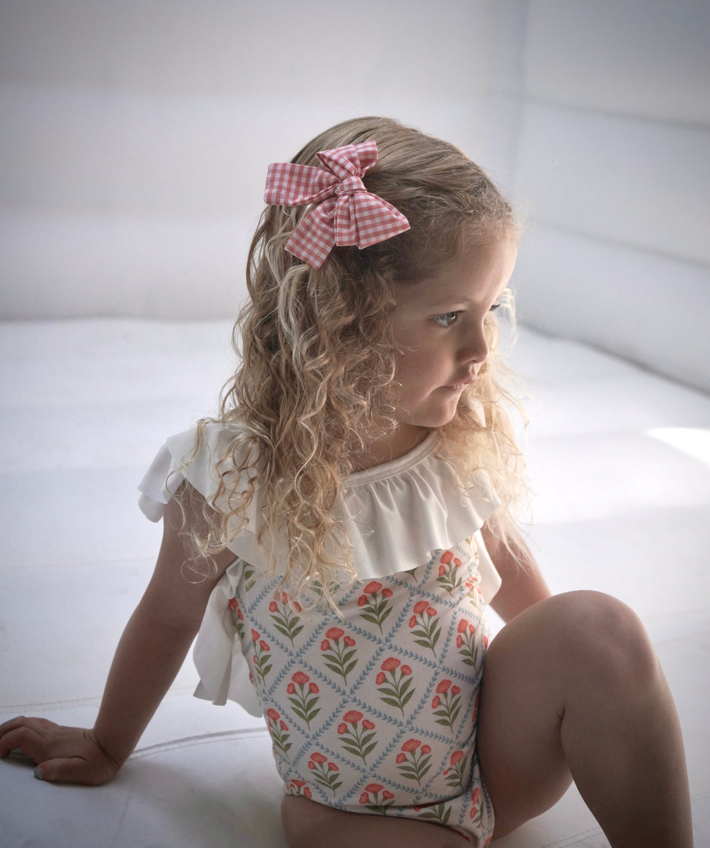 Vichy Salmon Bow